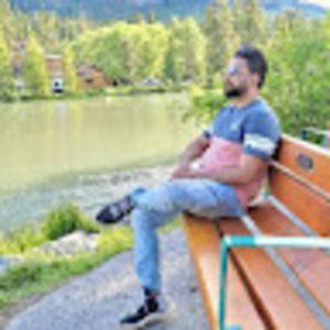 Meet your Posher, Deepak